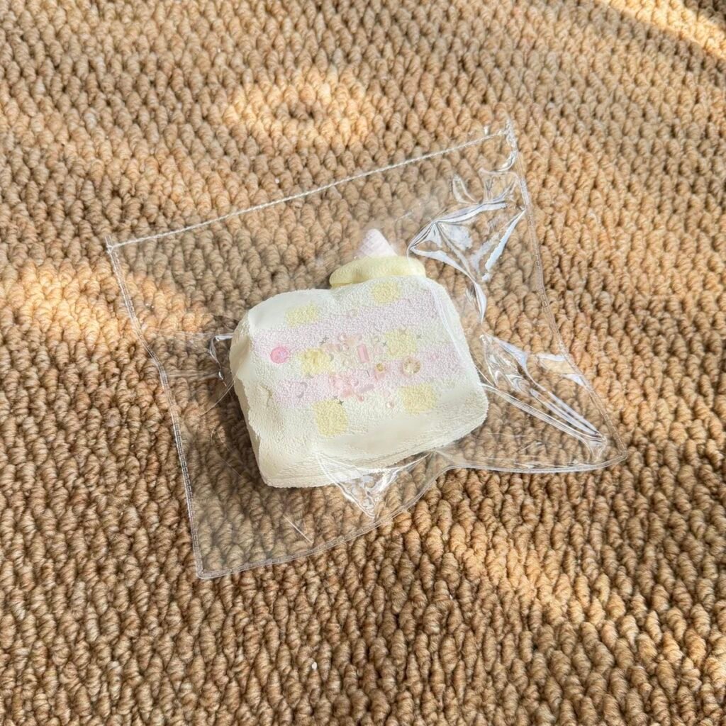 161036 Chidiao Suanzha Ice Cream Toast (Pure Clay Texture Series) / 吃掉酸楂 アイスクリームトースト (ピュアクレイ触感シリーズ)