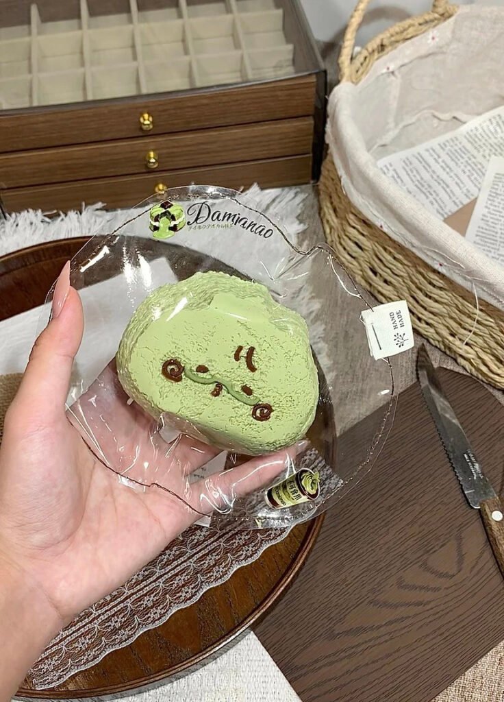 157022 Da Mianao Matcha Bun with Glasses (Fluffy Cream Texture Series) / Da棉袄 眼鏡の抹茶まんじゅう (ふんわりクリーム触感シリーズ)