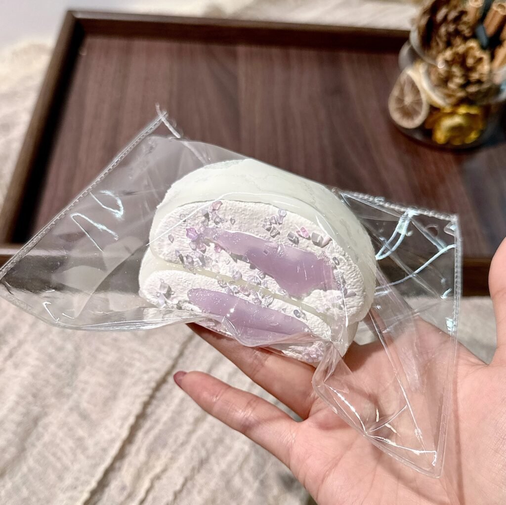285 DAMI Blueberry Double-Layer Mochi (Light Cream Texture Series) / DAMI捏捏 蓝莓双层糯米滋（轻奶油触感系列）