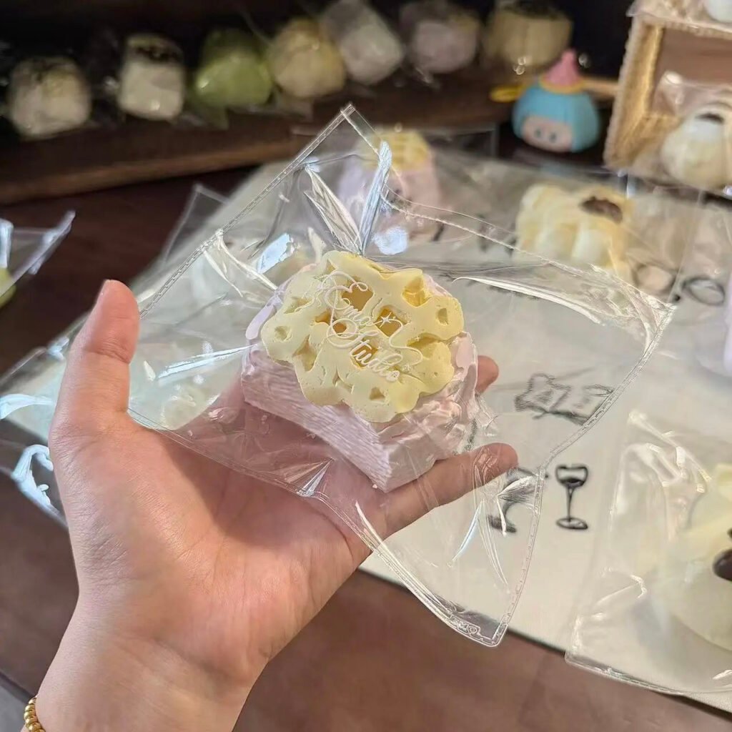 323017 Emo Studio Waffle Basque Cheesecake (Baked Soft Cheese Texture Series) / Emo Studio ワッフルバスクチーズケーキ (オーブンソフトチーズ触感シリーズ)