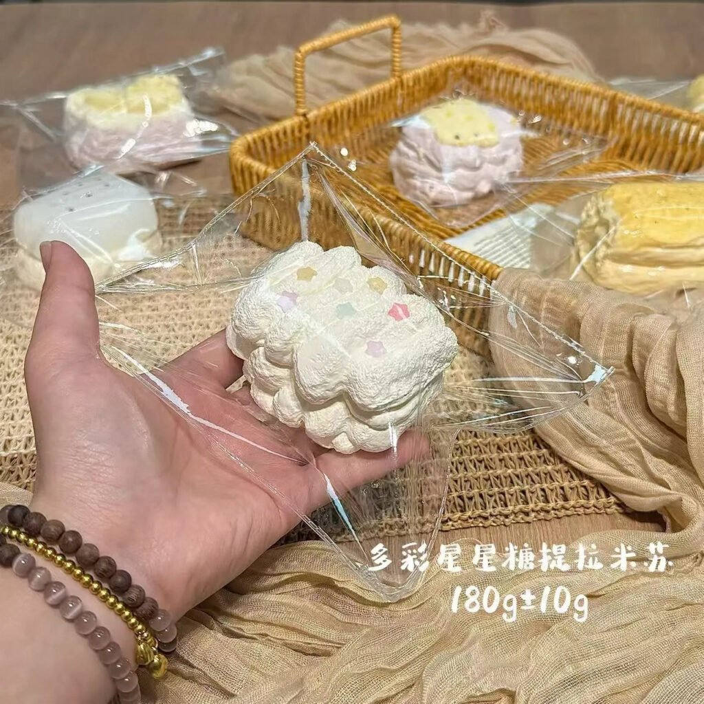 323019 Emo Studio Colorful Star Candy Tiramisu (Baked Thick Milk Clay Texture Series) / Emo Studio カラフル星キャンディティラミス (オーブン濃厚ミルククレイ触感シリーズ)