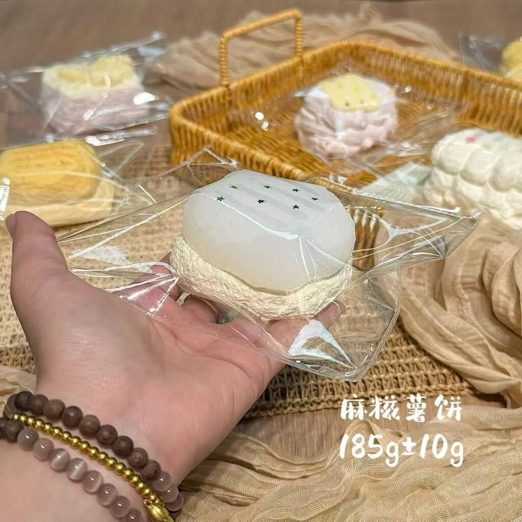 323020 Emo Studio Mochi Hash Brown (Baked Thick Milk Clay Texture Series) / Emo Studio もちポテトパティ (オーブン濃厚ミルククレイ触感シリーズ)