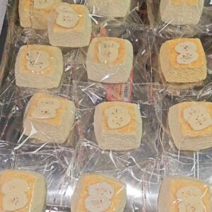 259006 Enze Nienie Peak Edition Rice Cake - Random Style (Peak Soft Clay Texture Series) / 恩泽捏捏（巅峰版） 米糕（随机发） (巅峰软泥感触感系列)