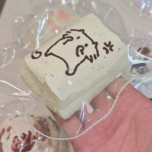 259034 Enze Nienie Peak Edition Ultra Soft Face-Covering Cat Square Cake (Ultra Soft Clay Texture Series) / 恩泽捏捏(巅峰版) bt软捂脸小猫方糕175+-10g默认留胶气(气温气泡) (BT软泥触感系列)
