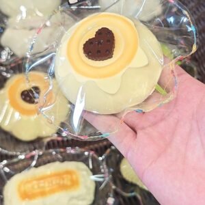 259051 Enze Nienie Peak Edition Chocolate Baked Mini Pudding (Peak Watery Texture Series) / 恩泽捏捏（巅峰版） 巧克力烤小不丁 (巅峰水感触感系列)
