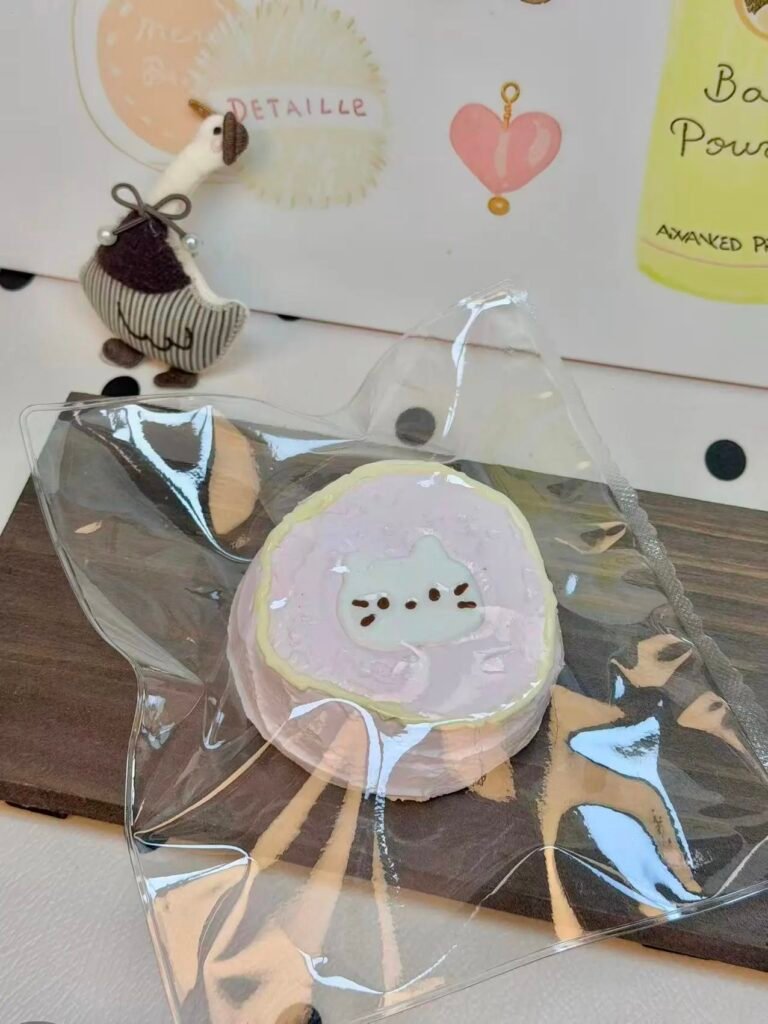 21036 Heqiqi Kitten Cake (Soft Cream Clay Texture Series) / 禾七七 こねこケーキ (ソフトクリームクレイ触感シリーズ)