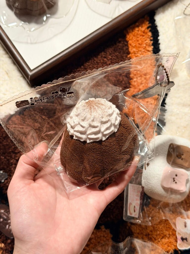 326019 Jiangjiang Nama Chocolate Cream Canele (Mochi Cream Texture Series) / Jiangjiang 生チョコクリームカヌレ (もちもちクリーム触感シリーズ)