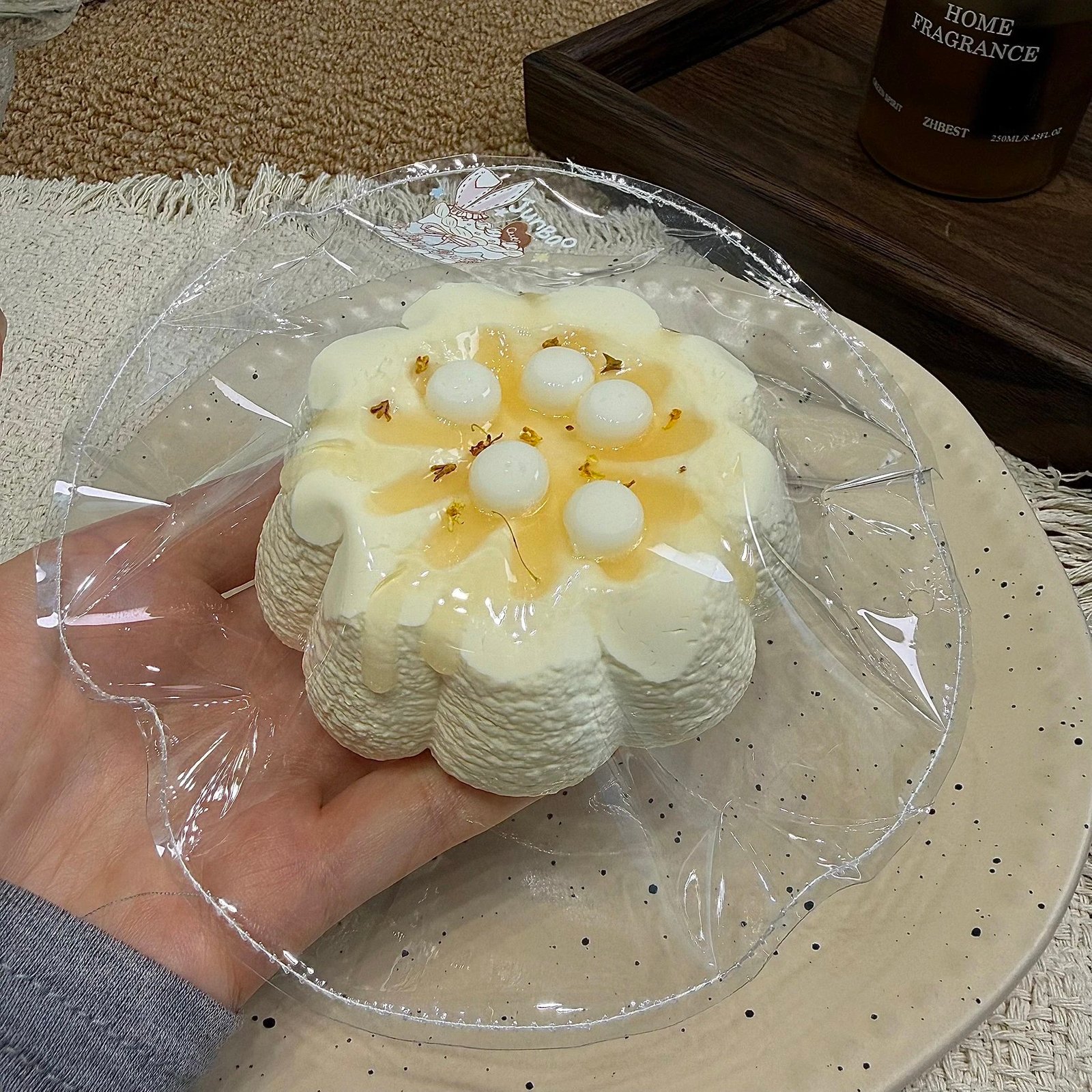 105001 JunBao Osmanthus Glutinous Rice Balls (Thick Cream Texture Series) / JunBao キンモクセイもち米団子 (濃厚クリーム触感シリーズ)