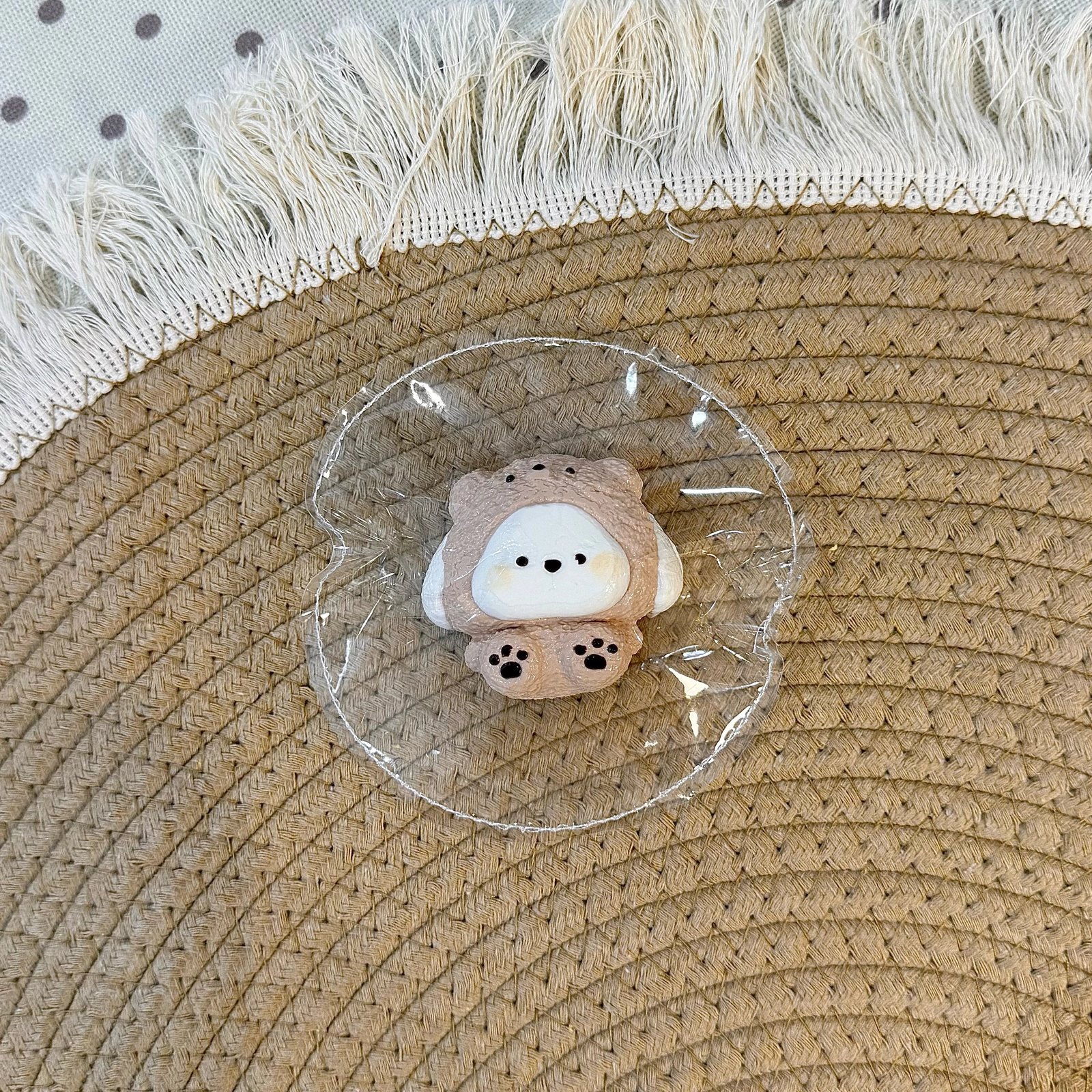 62086 Kaka Shop Squishy Plush Bunny (Moldable Clay Texture Series) / kaka shop捏捏 玩偶兔(可塑泥触感系列)