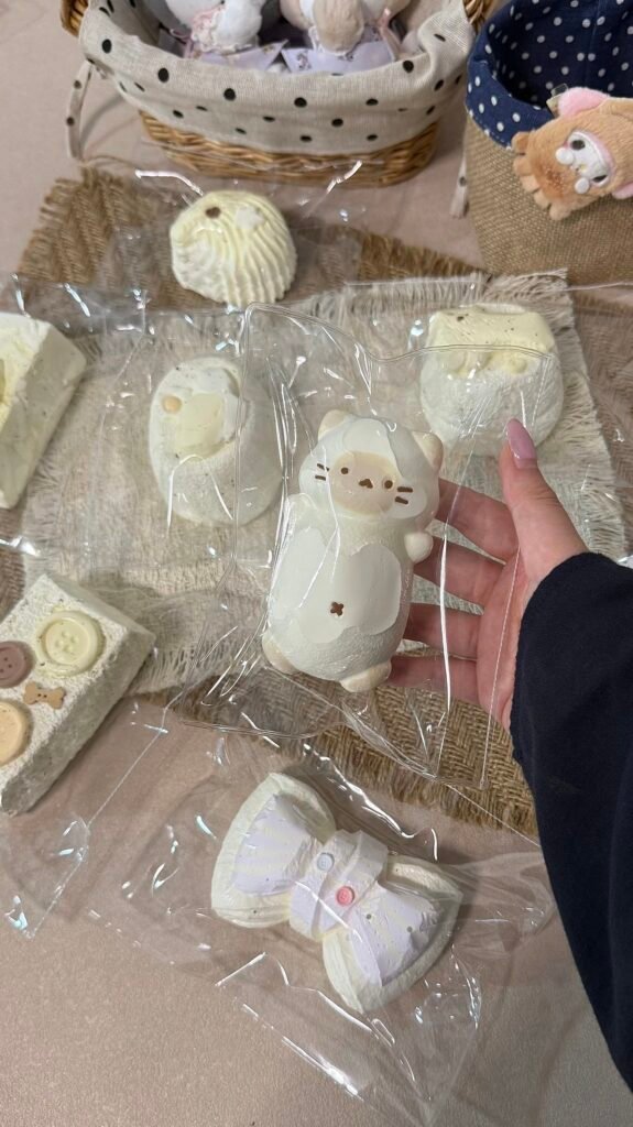 330007 Lizigao Chubby Logic Cat (Light Yogurt Clay Texture Series) / 栗子糕的捏 ぽっちゃりロジックねこ (軽やかヨーグルトクレイ触感シリーズ)