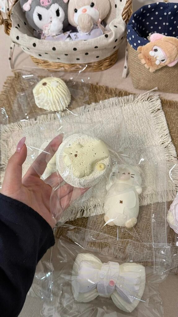 330009 Lizigao Puppy Double-Layer Round Cake (Light Yogurt Clay Texture Series) / 栗子糕的捏 こいぬの二層ラウンドケーキ (軽やかヨーグルトクレイ触感シリーズ)