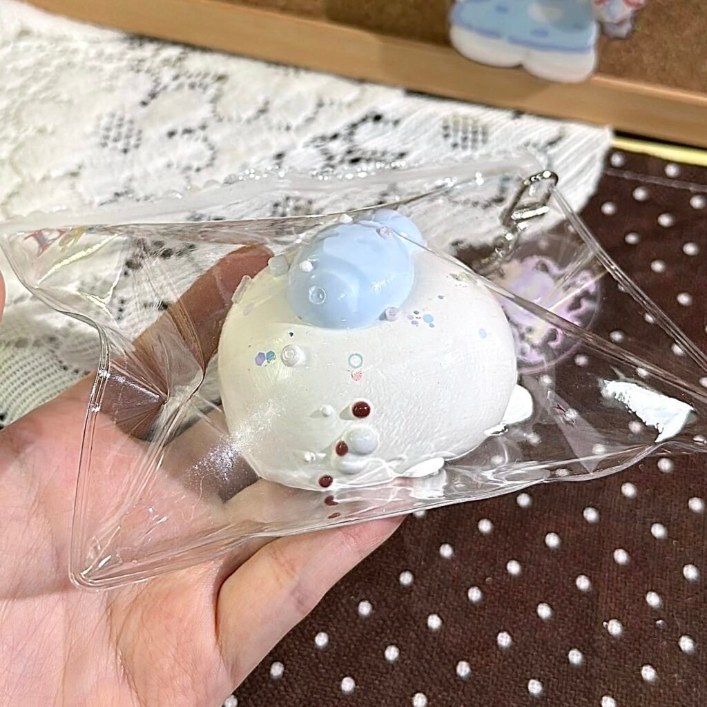 83001 Lxx Fairyland Seal Puddle (Dry Cream Texture Series) / Lxx捏捏fairyland ぺたんこあざらし (ドライクリーム触感シリーズ)