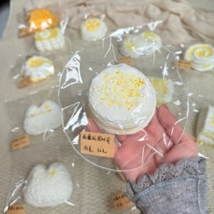 273011 Little Yellow Flower Story Osmanthus Round Toast (Face Cream Clay Texture Series) / 故事里的小黄花 桂花圆吐司(面霜泥触感系列)