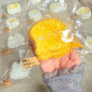273014 Little Yellow Flower Story Fried Bread Slice (Face Cream Clay Texture Series) / 故事里的小黄花 油炸面包片(面霜泥触感系列)