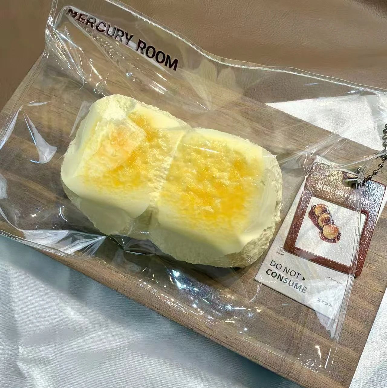 93017 Mercury Room Half-Baked Cheesecake Duo (Rich Milk Clay Texture Series) / 水银灯的部屋二店 半熟チーズケーキ二連 (濃厚ミルククレイ触感シリーズ)