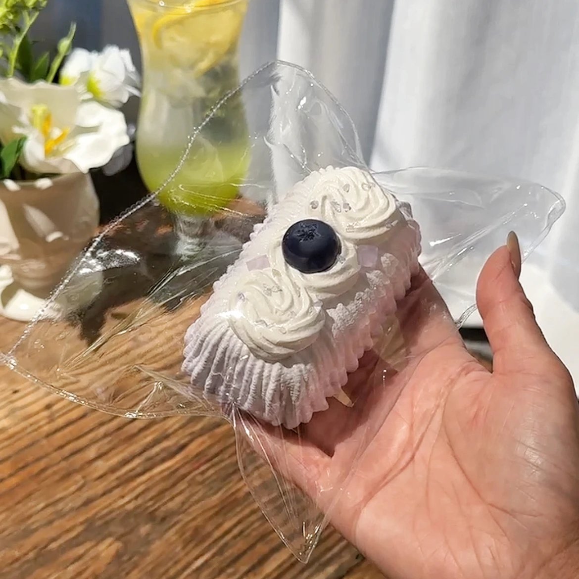 840 MOKK Blueberry Milk Puff (Cream Clay Texture Series) / 抹可可 ブルーベリーミルクパフ (クリームクレイ触感シリーズ)