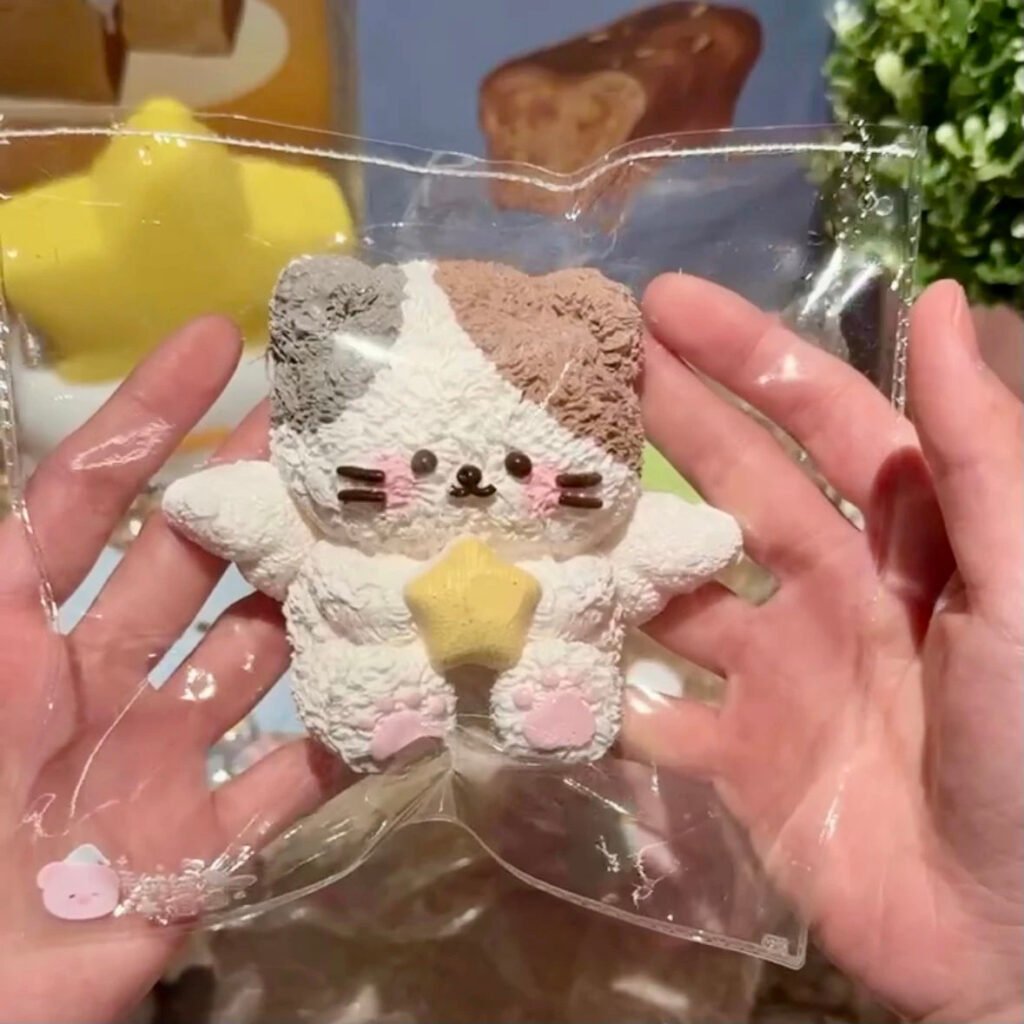322009 Fluffy Nienie Kitten Huahua (Cream Clay Texture Series) / 毛绒绒捏捏 子ねこホワホワ (クリームクレイ触感シリーズ)