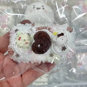 249009 Naiyou Ya Cookie Cream Puff Cake / 奶柚呀 曲奇奶芙蛋糕（糯米泥）