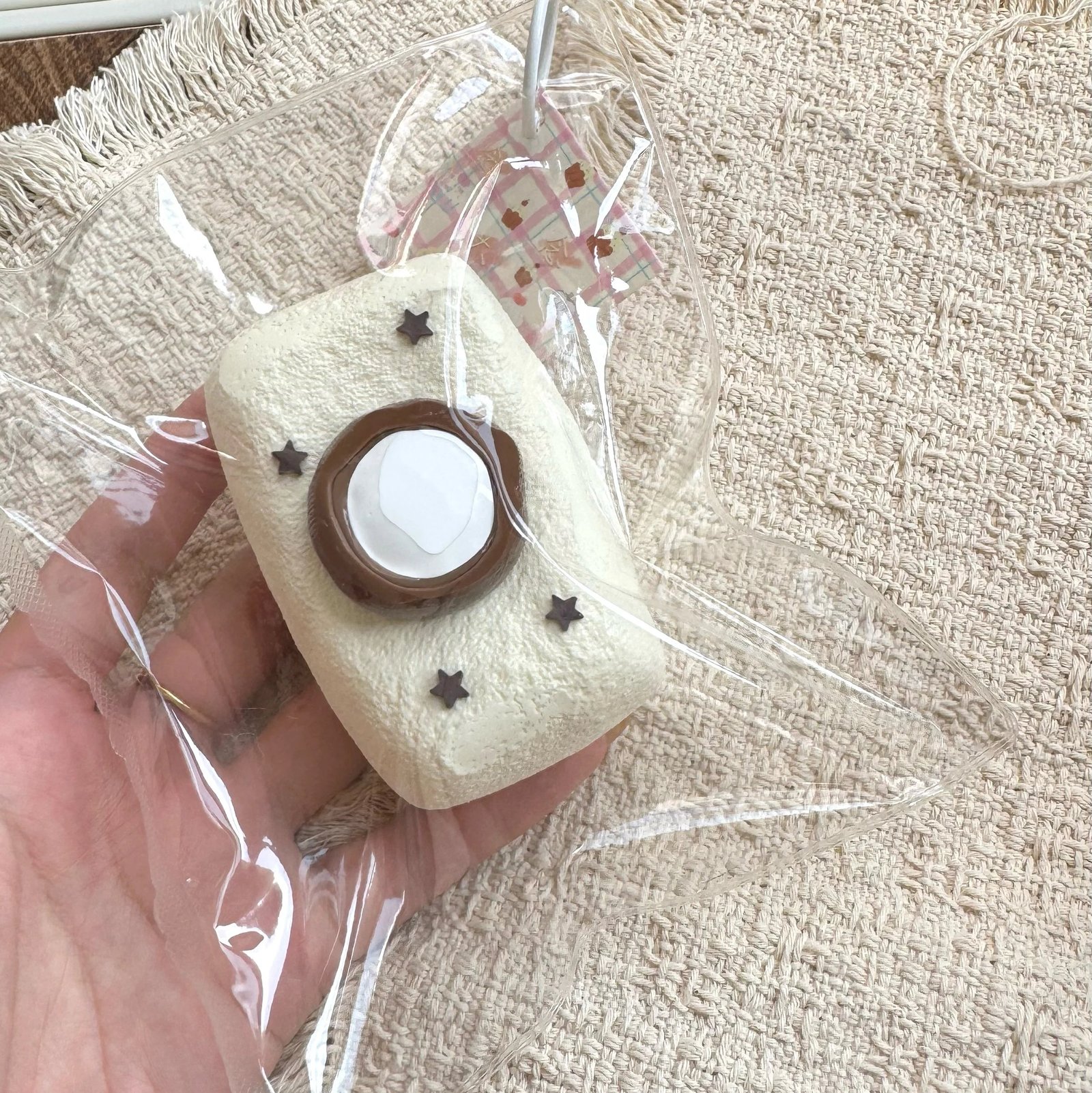221002 Nian Nian Da Wang Coconut Star Milk Brick (Light Glue Texture Series) / 念念大王 椰星奶砖 (微留胶触感系列)