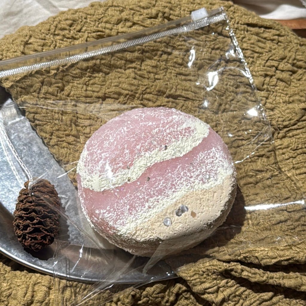 937 NUONUO Pink Mist Sea Large Round Toast (Cream Clay Texture Series) / NUONUO ピンクの霧の海・大きな丸型トースト (クリームクレイ触感シリーズ)