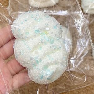 135038 Ohmo Nienie Blue Sprinkle Cream Bar (Heat Pad Cream Cheese Clay Texture Series) / ohmo捏捏 白胚蓝碎碎奶油条 (加热垫干酪泥触感系列)