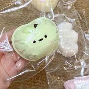 135053 Ohmo Nienie Green Apple (Heat Pad Cream Cheese Clay Texture Series) / ohmo捏捏 青苹果 (加热垫干酪泥触感系列)