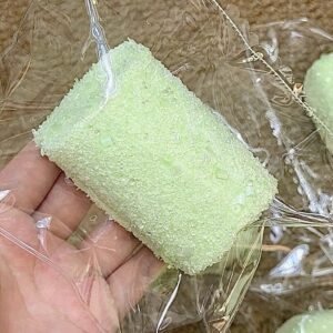 135066 Ohmo Nienie Honeydew Sprinkle Double Marshmallow (Heat Pad Cream Cheese Clay Texture Series) / ohmo捏捏 蜜瓜绿碎碎双层棉花糖 (加热垫干酪泥触感系列)