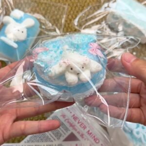 267007 Puffnie Ice Blue Donut (Food-Grade Silicone Texture Series) / Puffnie捏捏 冰蓝甜甜圈 (食品级硅胶触感系列)