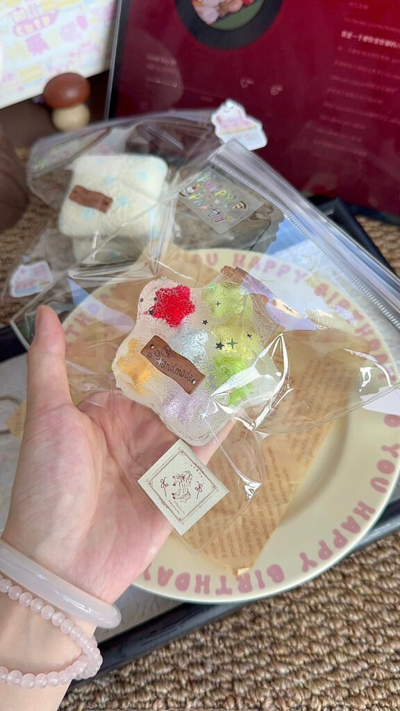 327015 Puppy Party Rainbow Wishing Star Bottle / 狗派日记 虹の願い星ボトル