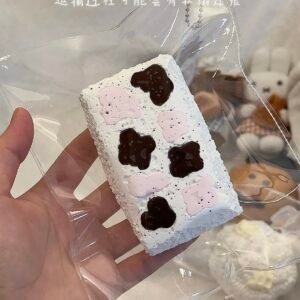 255006 Rabbit Ruibi Strawberry Milk Toast (Cotton Cream Texture Series) / Rabbit瑞比捏捏 草莓牛乳吐司 (绵奶油触感系列)