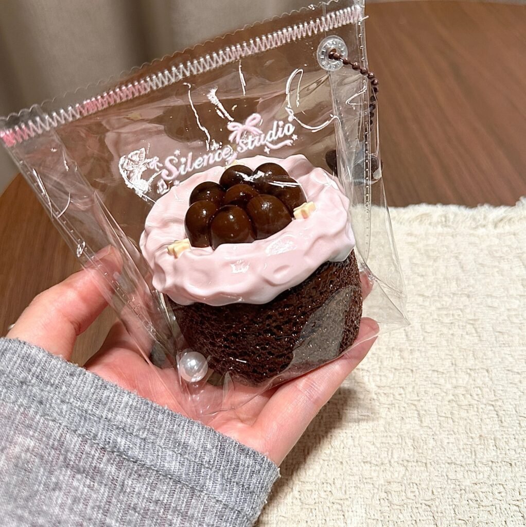 19000 Silence Studio Brown Sugar Pearl Cake (Fluffy Clay Texture Series) / Silence Studio 黒糖タピオカケーキ (ふわふわクレイ触感シリーズ)