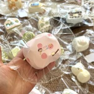 94015 Take It Slow Squishy Polka Dot Yaya (Dry Milk Cake Clay Texture Series) / 你慢慢捏 波点牙牙 (烤箱干奶糕触感系列)