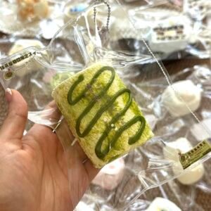 94017 Take It Slow Squishy Matcha Double-Layer Marshmallow (Fluffy Clay Texture Series) / 你慢慢捏 抹茶双层棉花糖 (绵绵泥2.0触感系列)