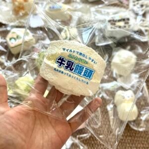 94028 Take It Slow Squishy Milk Mantou (Dry Milk Cake Clay Texture Series) / 你慢慢捏 牛乳馒头 (烤箱干奶糕触感系列)