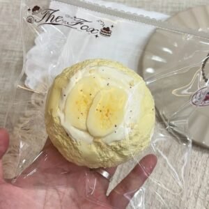 217000 The Fox Nienie Banana Cream Puff (Yogurt Clay Texture Series) / The Fox捏捏 香蕉奶油泡芙 (酸奶泥触感系列)