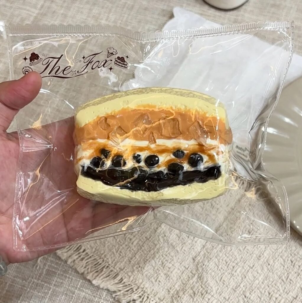 217010 The Fox Nienie Thai Red Salted Cheese Sandwich (Wet Cheese Clay Texture Series) / The Fox捏捏 泰红咸法酪 (湿酪泥触感系列)