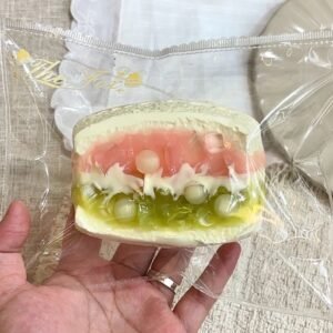 217018 The Fox Nienie Guava Green Grape Ice Milk Sandwich (Yogurt Clay Texture Series) / The Fox捏捏 芭乐青提冰奶 (酸奶泥触感系列)