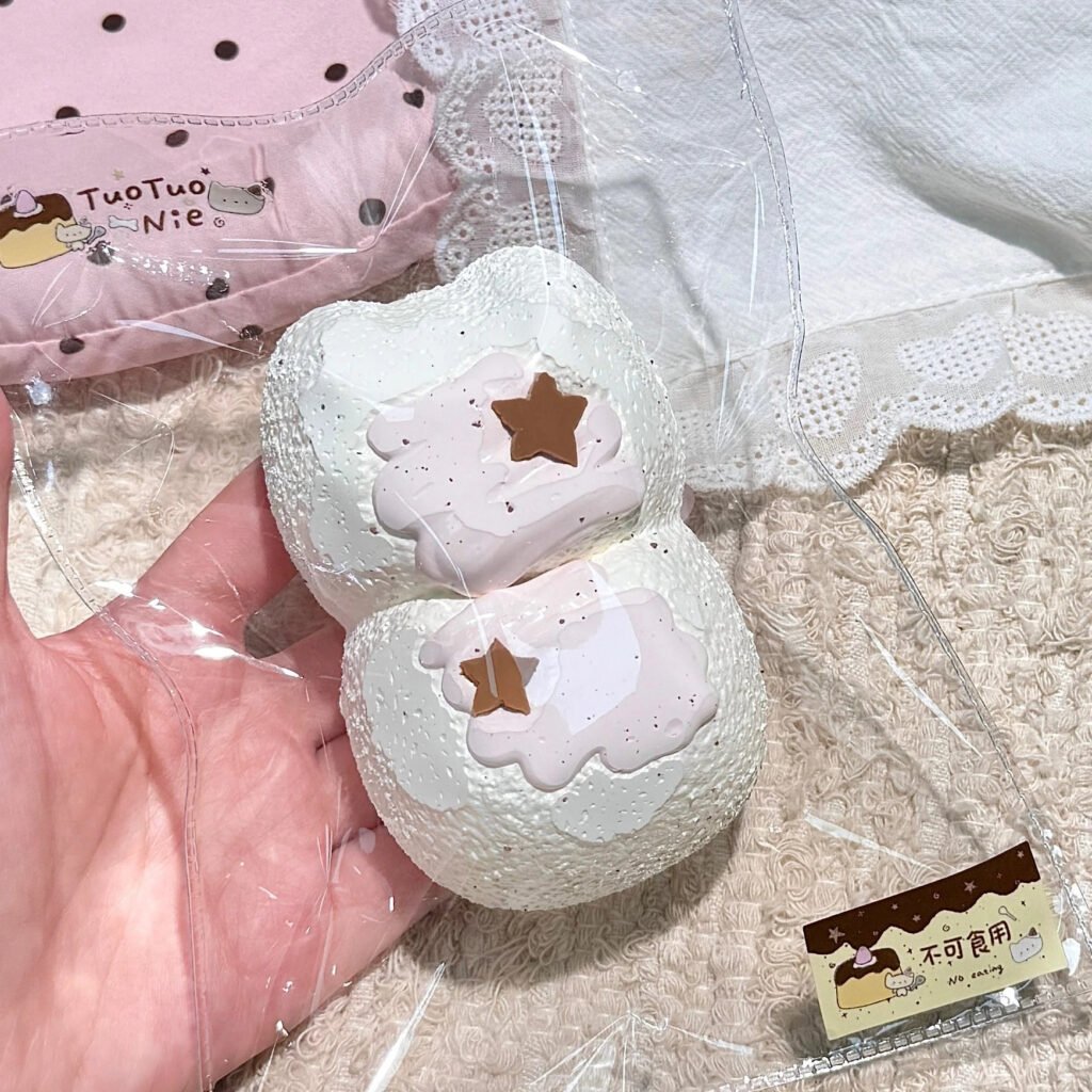 328002 TuoTuoNie Star Cat Head Duo (Soft Cream Clay Texture Series) / TuoTuoNie 星飾りのねこ顔二連 (ソフトクリームクレイ触感シリーズ)