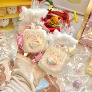 248025 W Qiqi Guaiguai Marshmallow Bunny (Clay Texture Series) / w奇奇怪怪 棉花糖兔 (黏土泥触感系列)