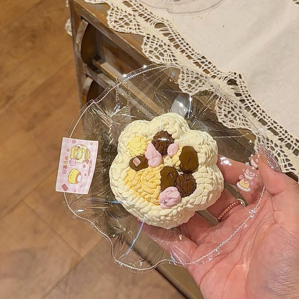 107076 12Xininl Calico Cat Paw (Glutinous Cream Texture Series) / 12Xininl捏捏小店 三毛ねこの肉球 (もちクリーム触感シリーズ)