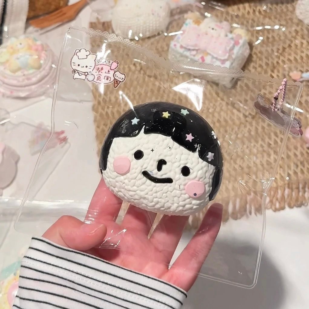 31026 Xiao Masheng Rice Ball Girl / 小麻生捏 おにぎりガール