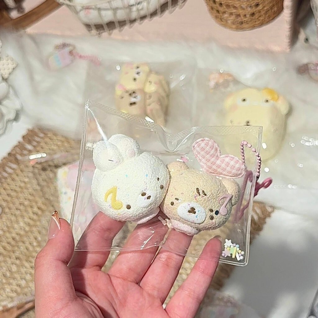 31033 Xiao Masheng Bunny and Bear Buns (Flocked Texture Series) / 小麻生捏 うさぎとくまパン (フロッキー触感シリーズ)