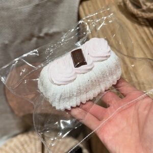 250022 Xiao Yi Diandian Cream Puff Cake (Cream Cheese Clay Texture Series) / 小奕点点 奶芙蛋糕 (乳酪泥触感系列)