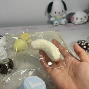 246026 Yituo Nienie Banana Pulp (Cheese Clay Texture Series) / 一坨捏捏 香蕉肉 (干酪泥触感系列)