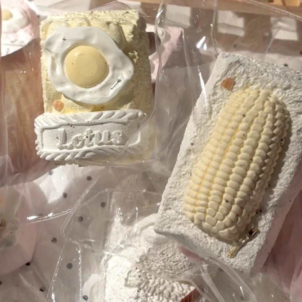 186014 Yumi Nian Nian Corn Long Toast (Cream Clay Texture Series) / Yumi捏捏 コーンロングトースト (クリームクレイ触感シリーズ)