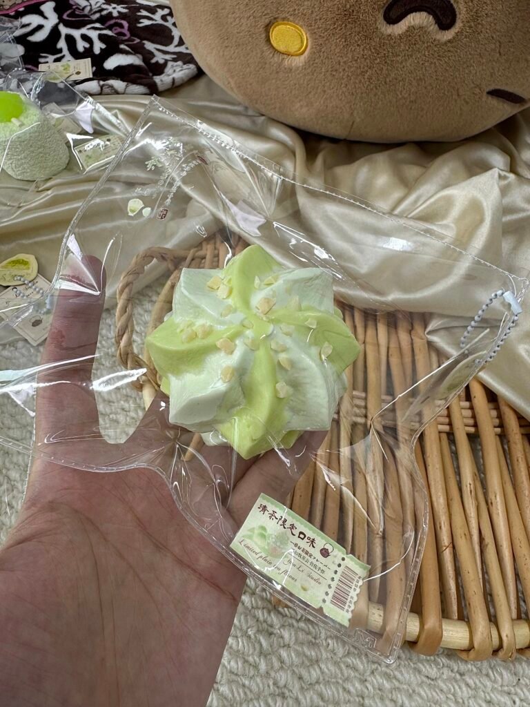 14025 YunLi Layered Cream (Nougat Clay Texture Series) / YunLi 重ねクリーム (ヌガークレイ触感シリーズ)