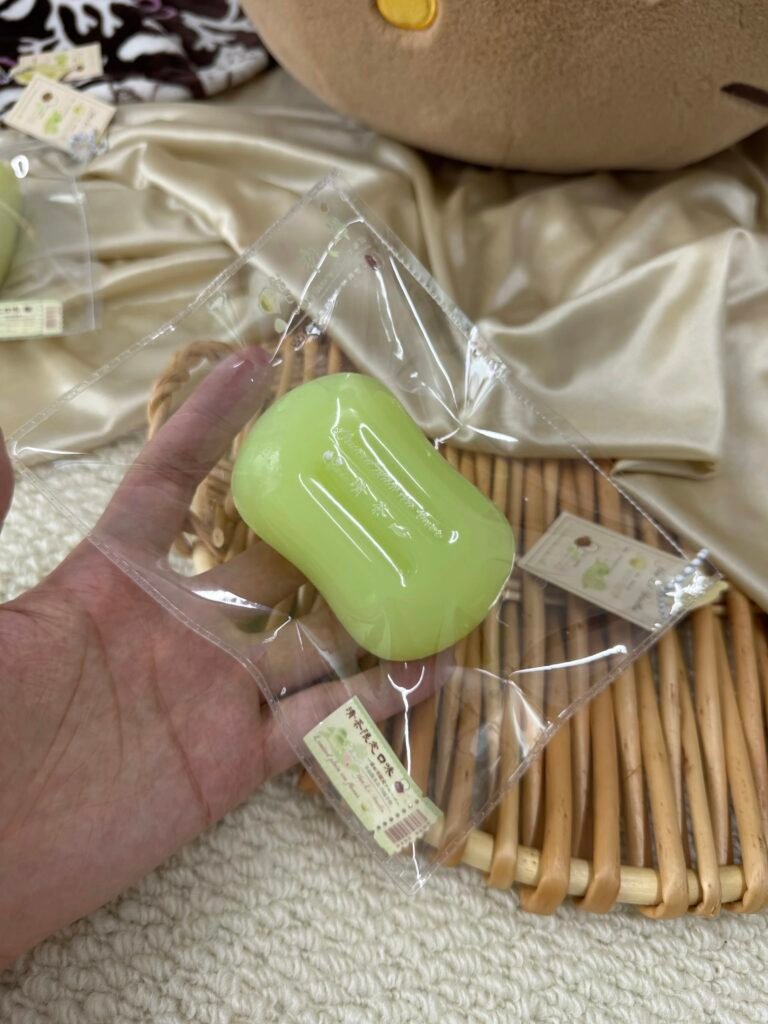 14026 YunLi Light Tea Soap (Nougat Clay Texture Series) / YunLi 清茶ソープ (ヌガークレイ触感シリーズ)