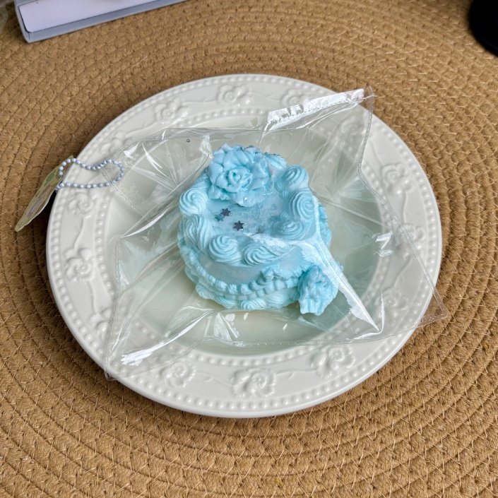 268020 Zhao Zhao Handmade Piped Cake Sea Salt (Food-Grade Silicone Texture Series) / 招招手作 裱花蛋糕海盐 (食品级硅胶触感系列)