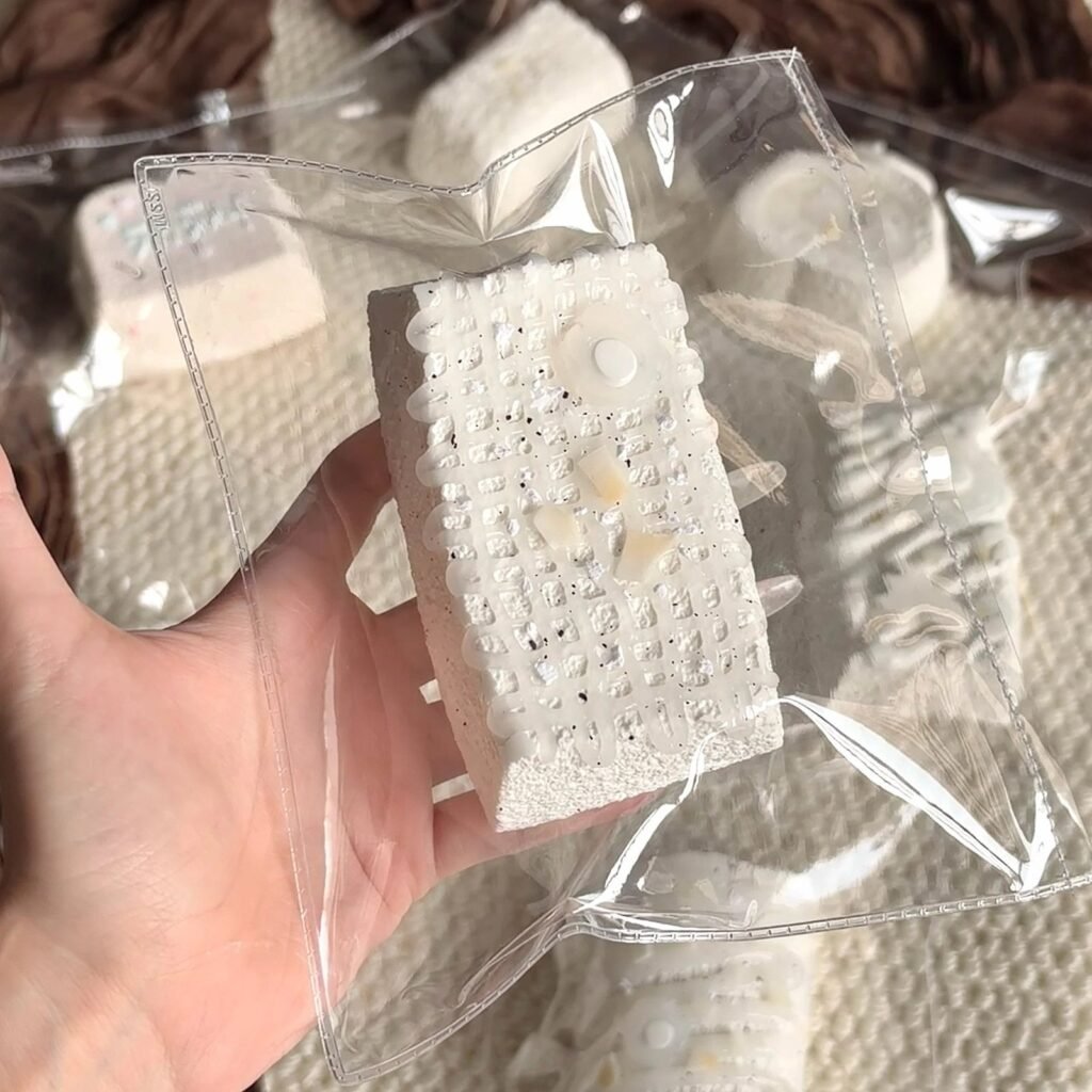 243010 11 Degree C Mini Coconut Egg Soft Toast / 11度C 小椰蛋绵绵吐司