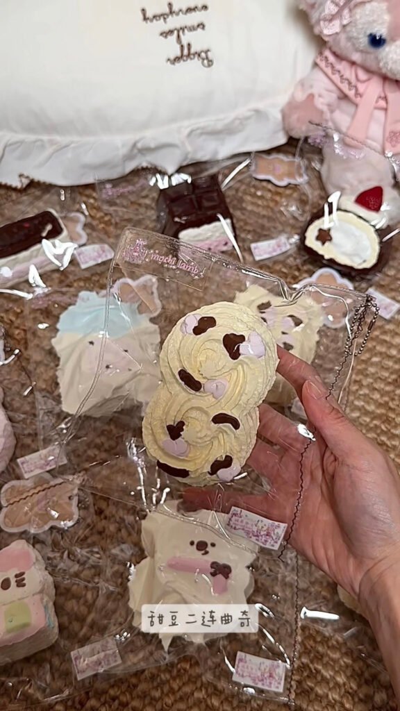 335003 Apple Cat Sweet Bean Double Cookie / 苹果咪 スイートビーンズ2連クッキー